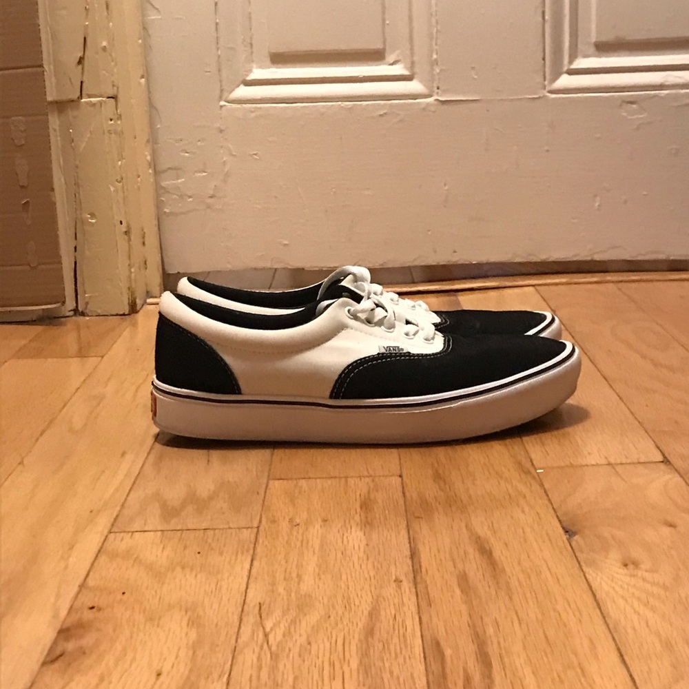 Vans Era ComfyCush - Size 11